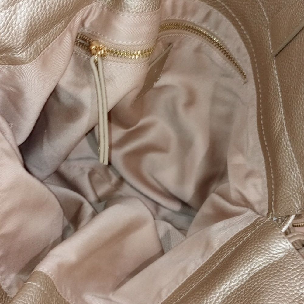 Tote Le Monde Champagne Gold Roma Cinch Soft Pebbled Leather Bag Purse - Nice! - Picture 8 of 15